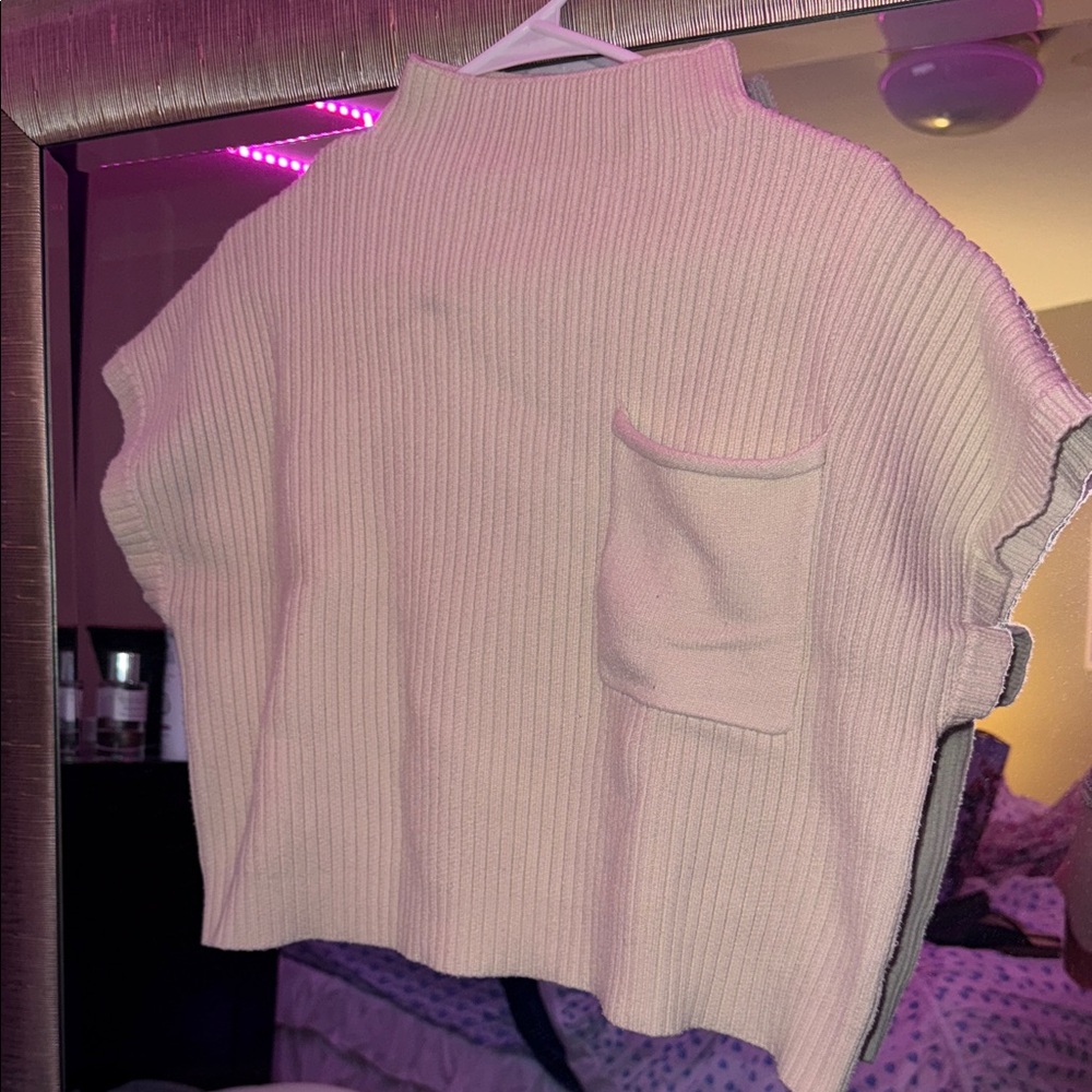 Ribbed Mock Neck Sweater Vest